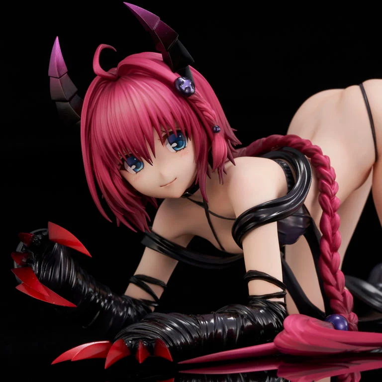 To Love-Ru Darkness Mea Kurosaki (Renewal Package Darkness Ver.) 1/6 Scale Figure - Image 27