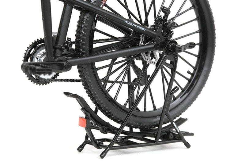 TomyTec Little Armory 1/12 LM004 Montague Paratrooper Pro Folding MTB Bike - Image 19