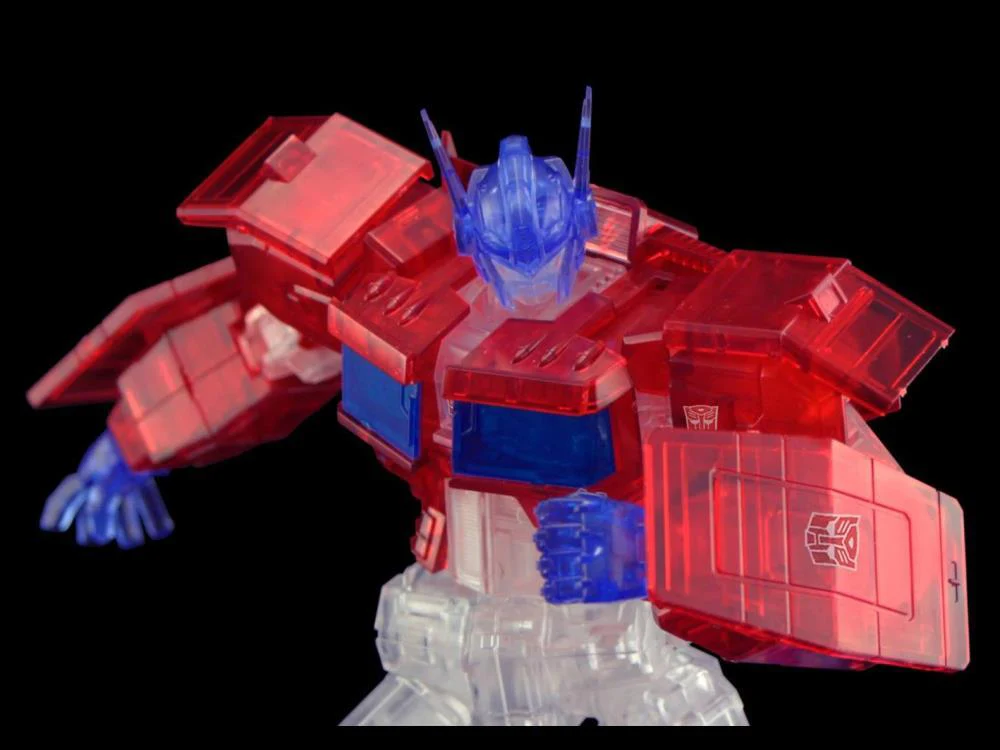 Transformers Furai Optimus Prime (IDW Clear Ver.) SDCC 2020 Exclusive Model Kit - Image 13