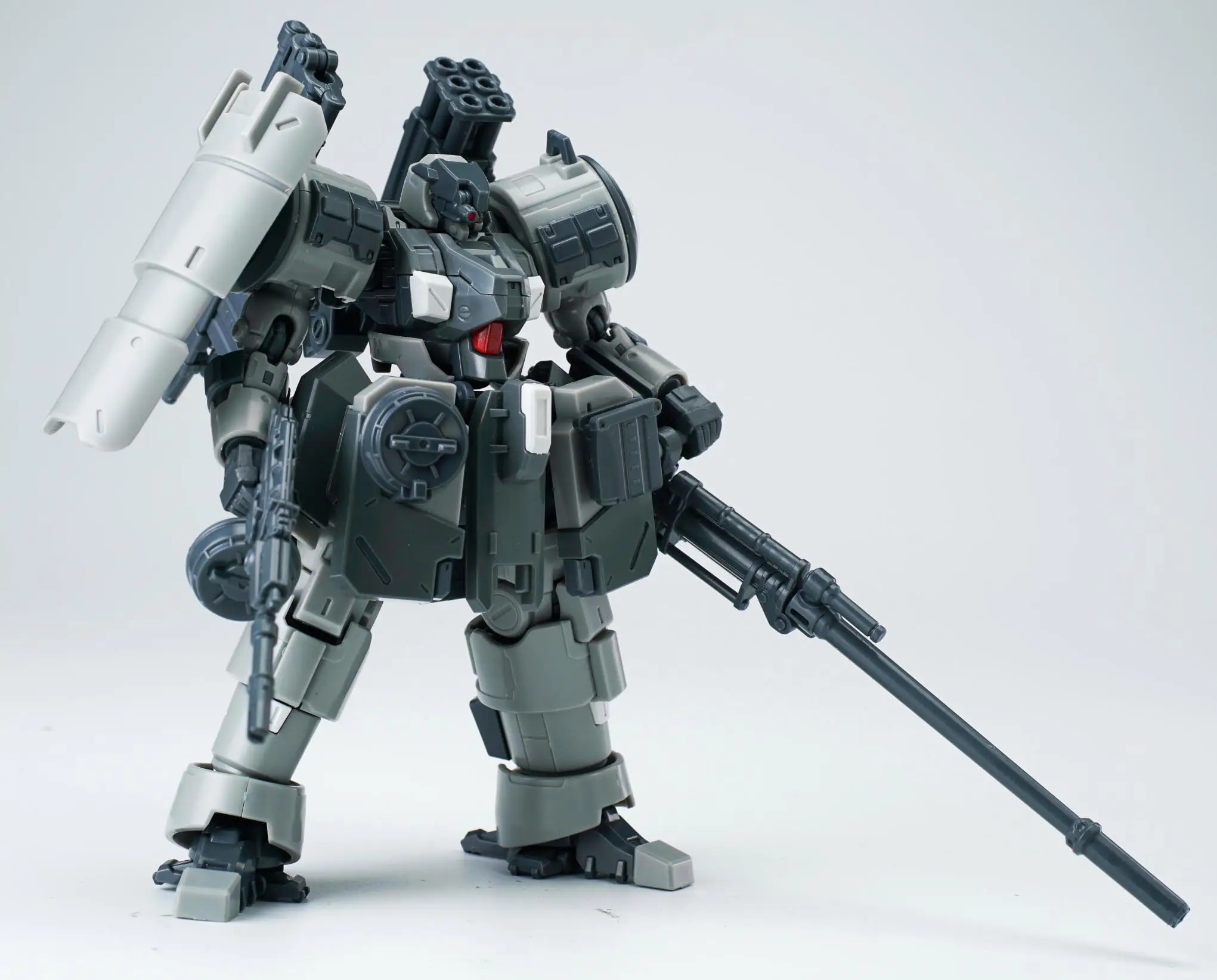 Ultra Action Trooper Artillery Type Zarov (Gray) 1/144 Scale Model Kit - Image 4