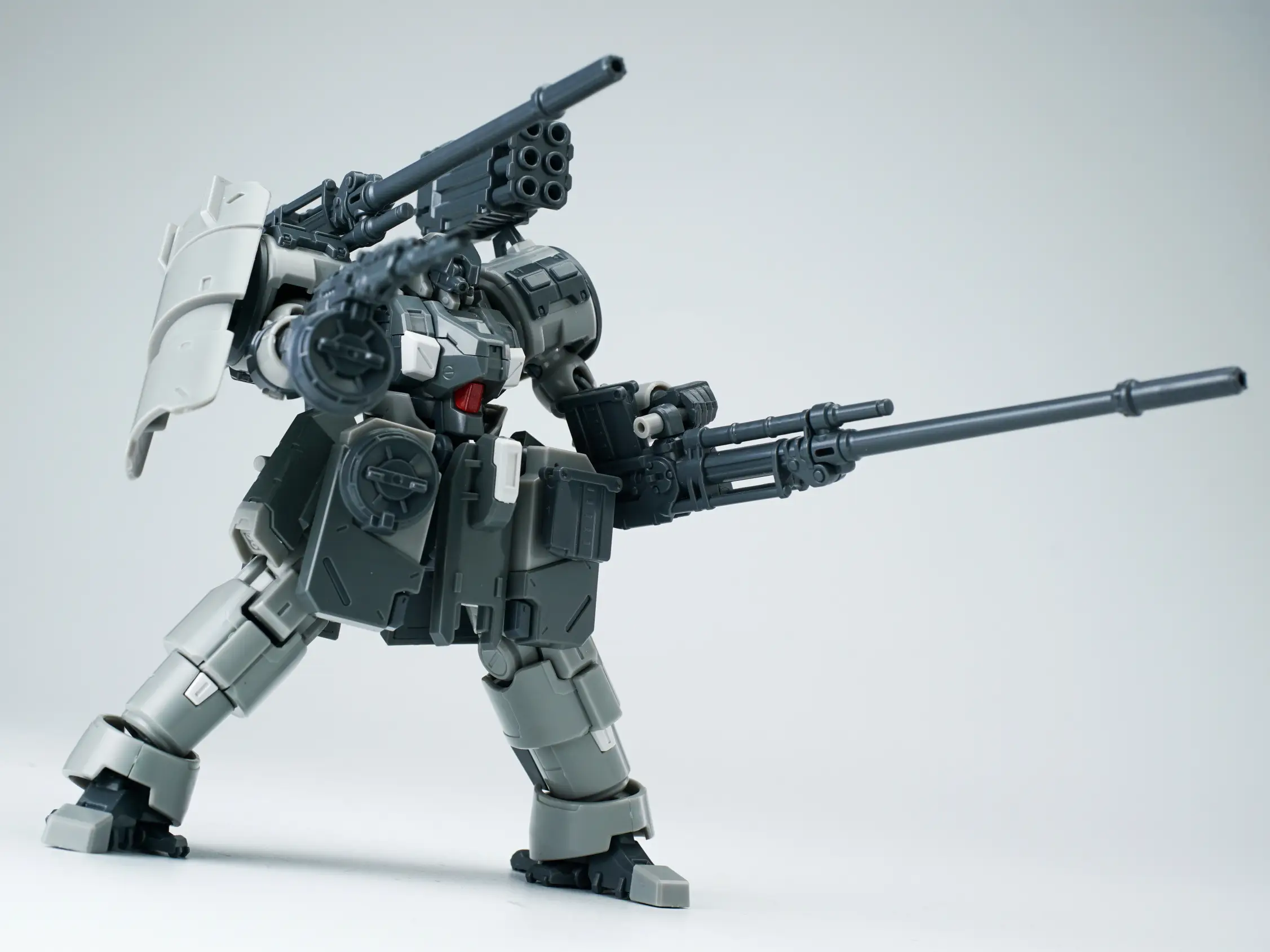 Ultra Action Trooper Artillery Type Zarov (Gray) 1/144 Scale Model Kit - Image 5