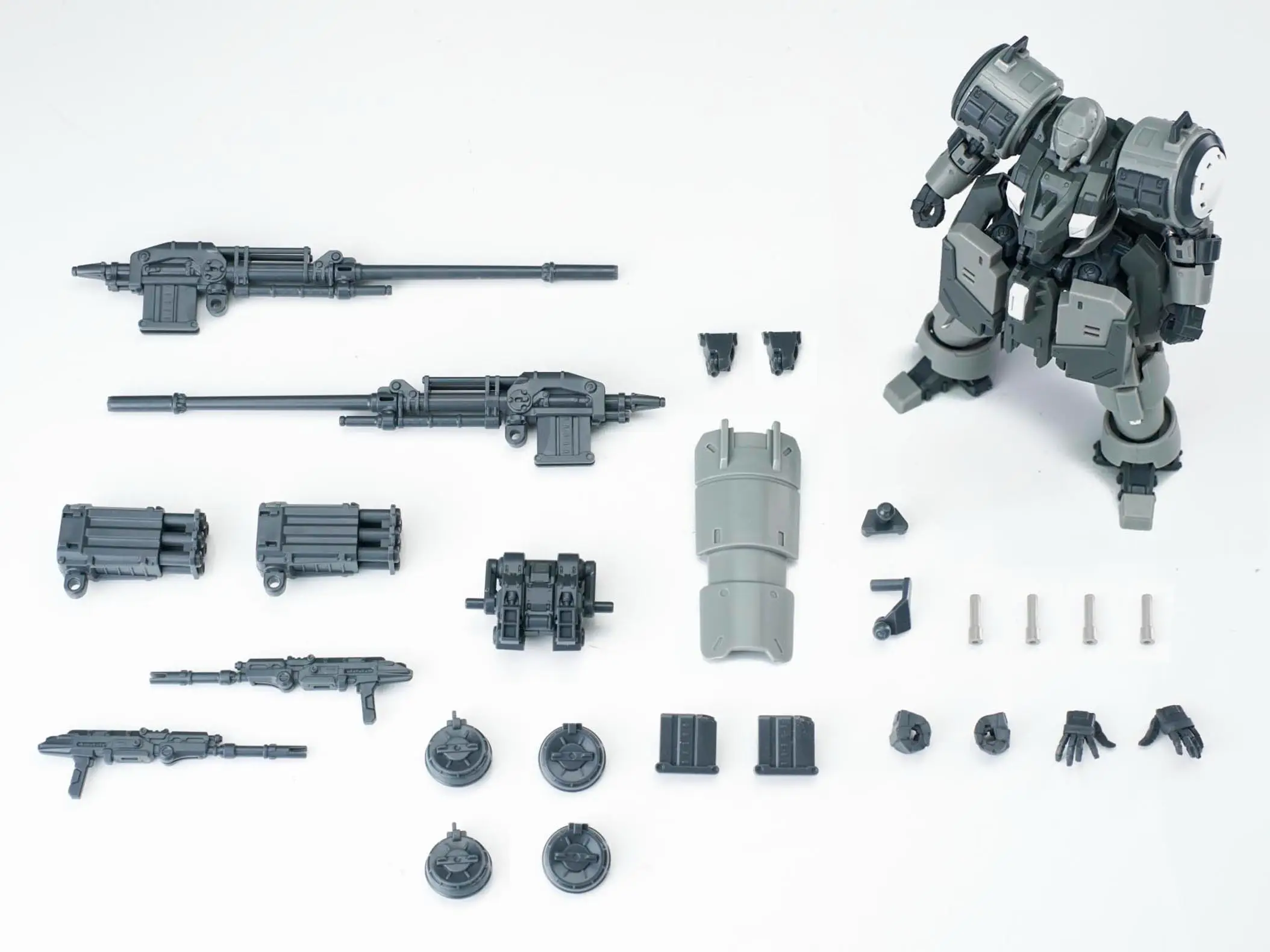 Ultra Action Trooper Artillery Type Zarov (Gray) 1/144 Scale Model Kit - Image 9