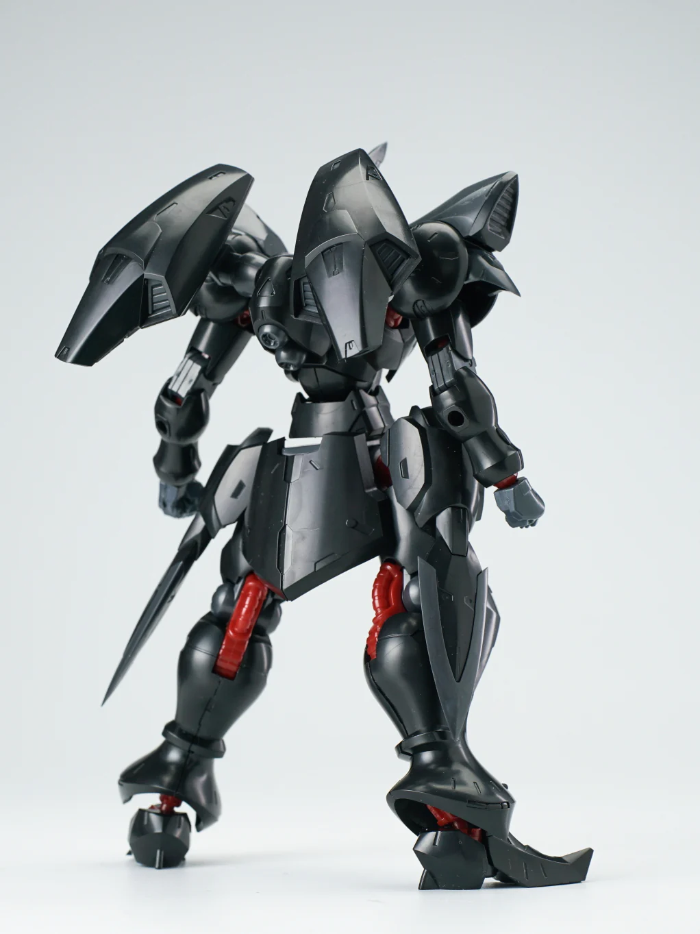 Ultra Action Trooper Series Actaeon (Royal Black Ver.) 1/144 Scale Model Kit - Image 2