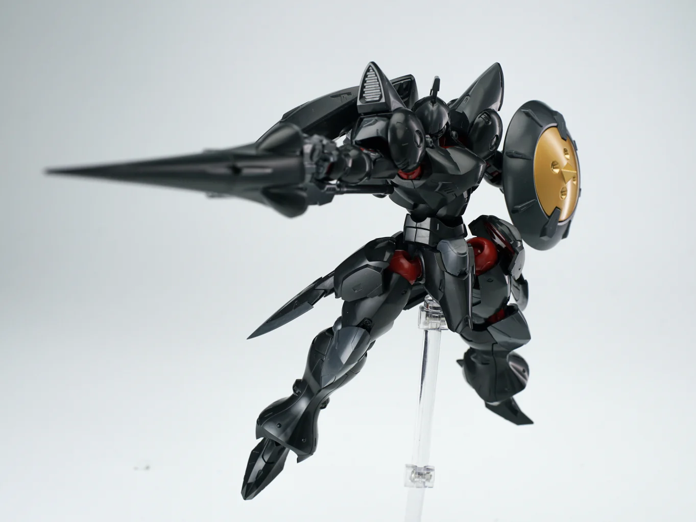 Ultra Action Trooper Series Actaeon (Royal Black Ver.) 1/144 Scale Model Kit - Image 3