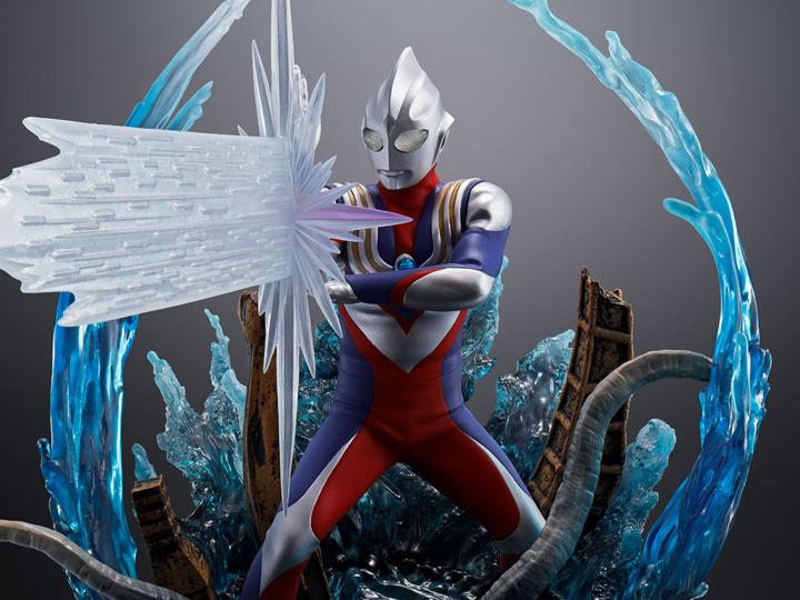 Ultraman Tiga FiguartsZERO Ultraman Tiga (Multi Type)