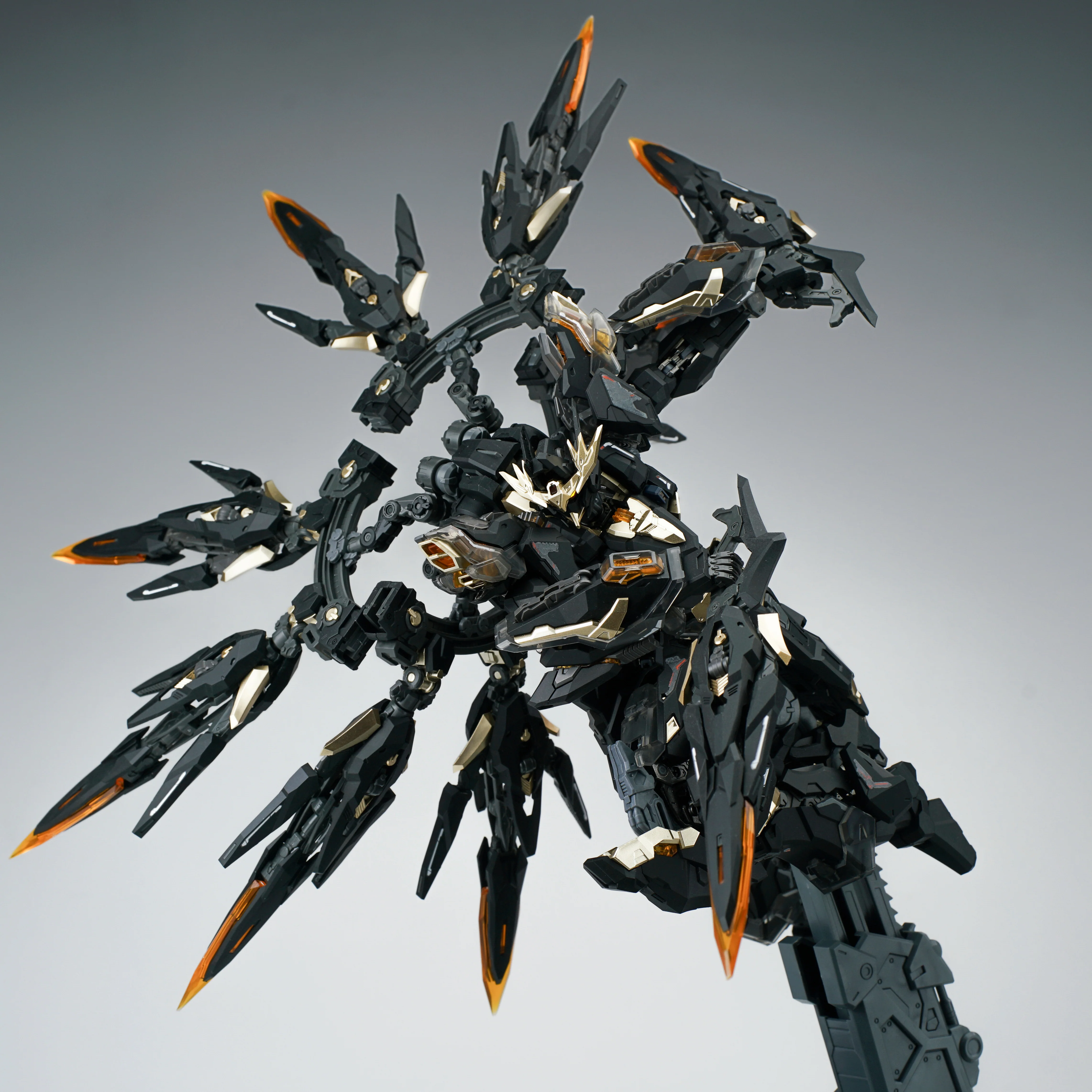 Vientiane Fusion Apocalypse (Black) 1/100 Scale Model Kit - Image 7