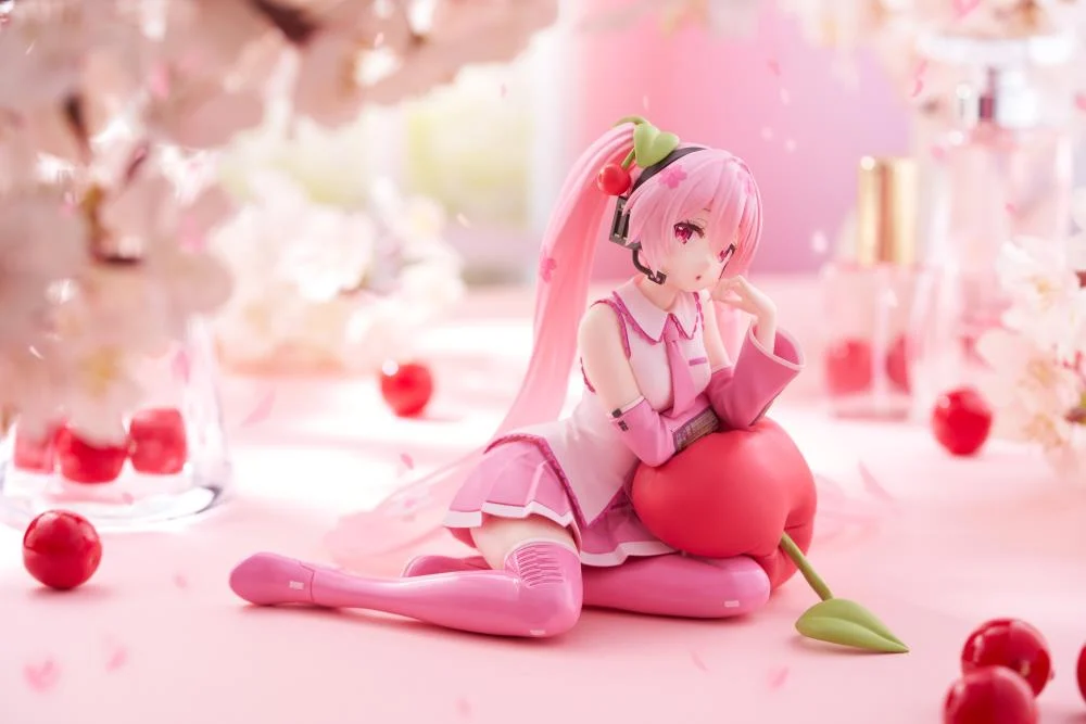 Vocaloid Desktop Cute Sakura Miku (Cherry Cushion Ver.) Figure - Image 2