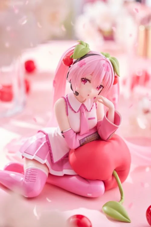 Vocaloid Desktop Cute Sakura Miku (Cherry Cushion Ver.) Figure - Image 4