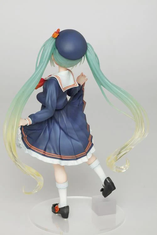 Vocaloid Hatsune Miku (3rd Season Autumn Ver.) Figure - Image 5