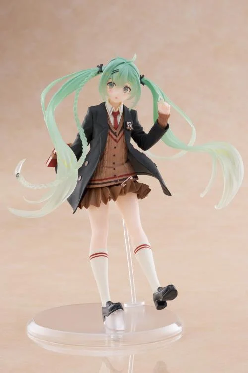 Vocaloid Hatsune Miku (Fashion Preppy Ver.) Figure - Image 4