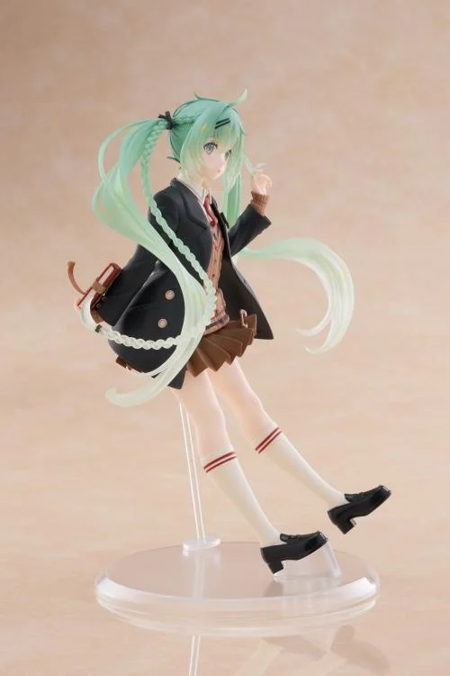 Vocaloid Hatsune Miku (Fashion Preppy Ver.) Figure - Image 6