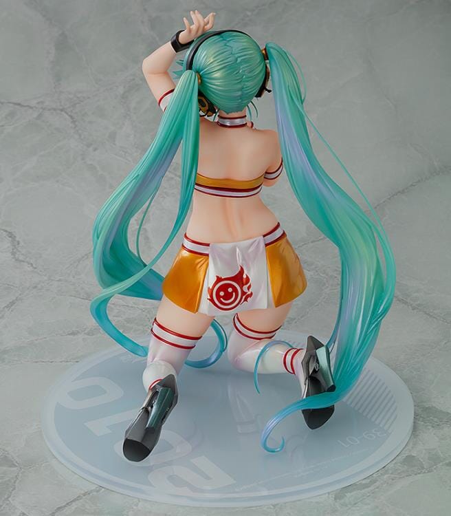 Vocaloid Hatsune Miku GT Project Racing Miku (2010 Ver.) 1/7 Scale Figure - Image 6