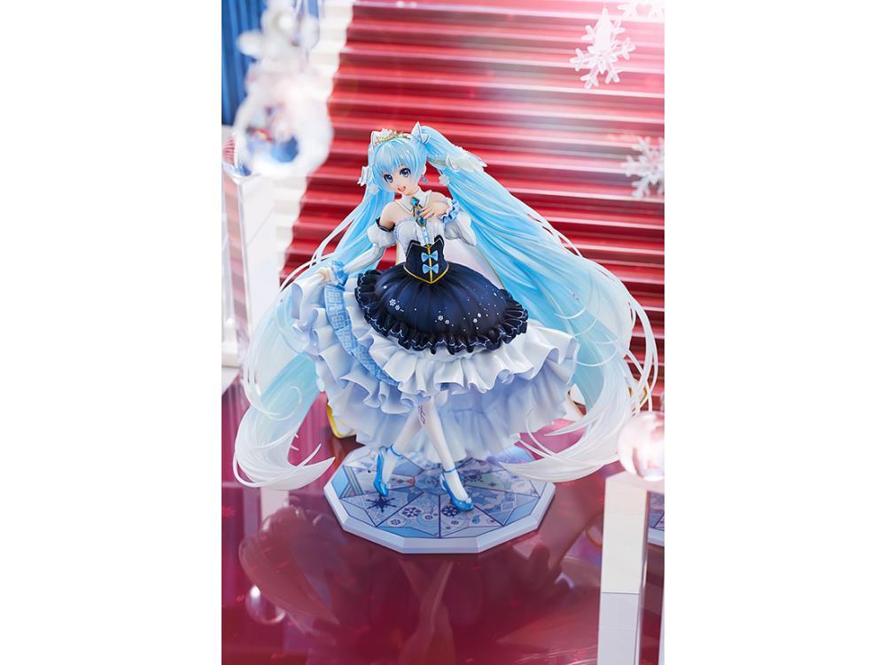 Vocaloid Hatsune Miku (Snow Princess Ver.) 1/7 Scale Figure - Image 8