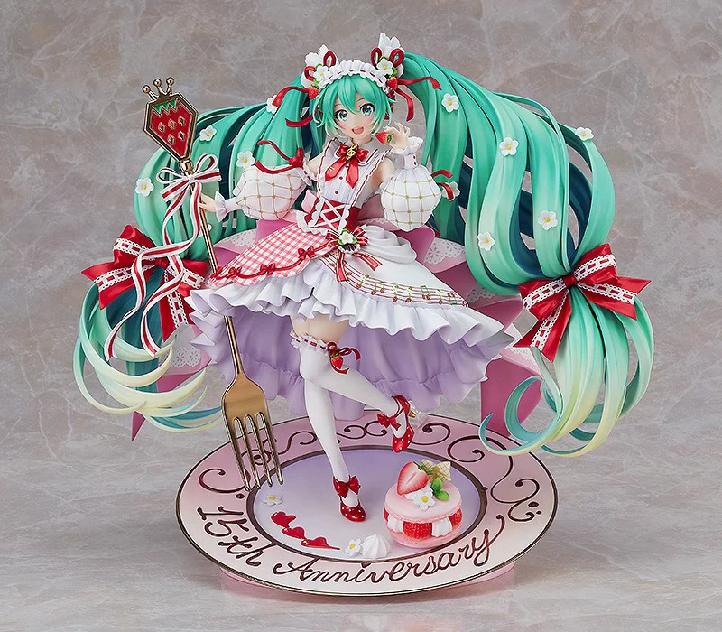 Vocaloid Hatsune Miku Strawberry Motif (15th Anniversary Ver.) 1/7 Scale Figure - Image 6