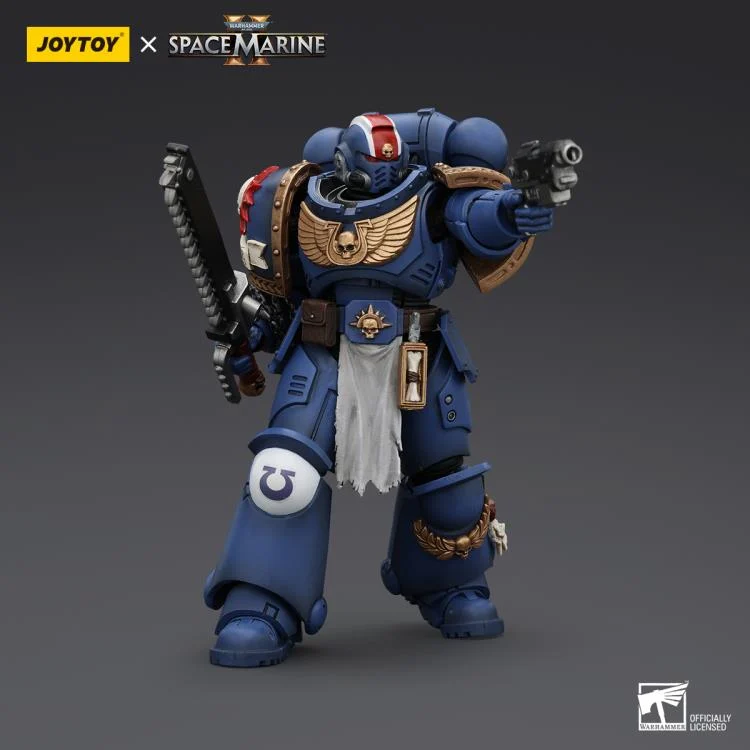 Warhammer 40,000 Space Marine 2 Ultramarines Lieutenant Titus 1/18 Scale Action Figure - Image 4
