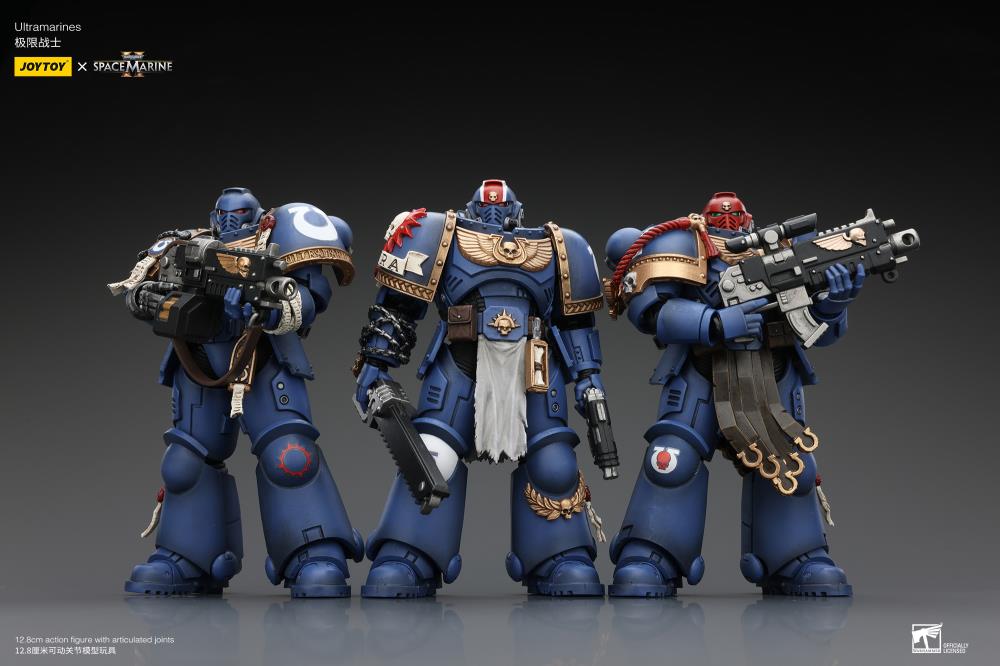 Warhammer 40,000 Space Marine 2 Ultramarines Lieutenant Titus 1/18 Scale Action Figure - Image 8