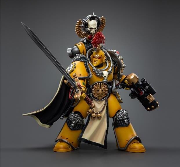Warhammer 40k Imperial Fists Legion Praetor with Power Sword 1/18 Scale Figure - Image 9