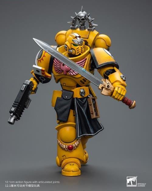 Warhammer 40k Imperial Fists Lieutenant with Power Sword 1/18 Scale Figure - Image 8