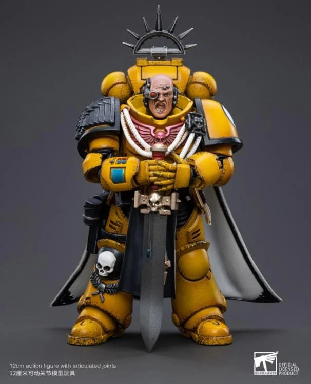 Warhammer 40K Imperial Fists Primaris Captain 1/18 Scale Figure - Image 2