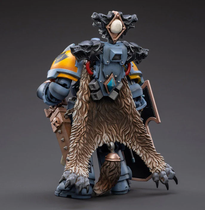 Warhammer 40K Primaris Space Marines Space Wolve Bladeguard Veteran 1/18 Scale Figure (Reissue) - Image 3