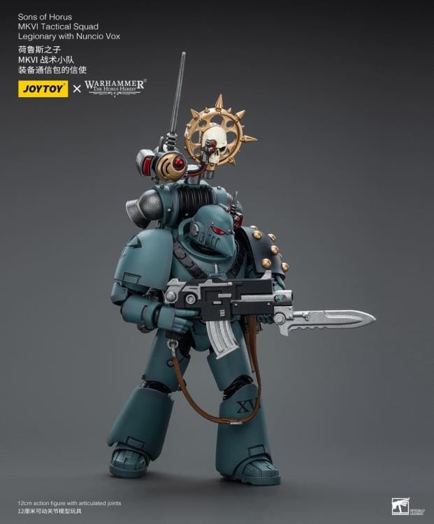 Warhammer 40k Sons of Horus MKVI Tactical Squad Legionary with Nuncio Vox 1/18 Scale Figure - Image 5