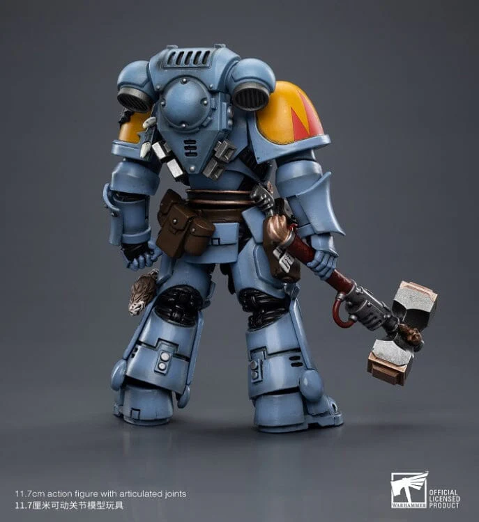Warhammer 40K Space Wolves Claw Pack Sigyrr Stoneshield 1/18 Scale Figure (Reissue) - Image 3