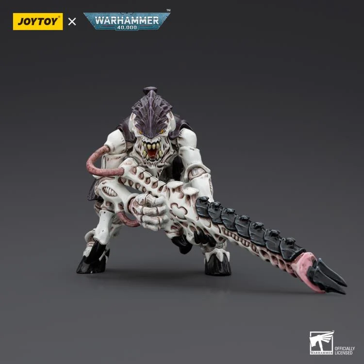 Warhammer 40K Tyranids Hive Fleet Leviathan Termagant with Spike Rifle 1/18 Scale Action Figure - Image 2