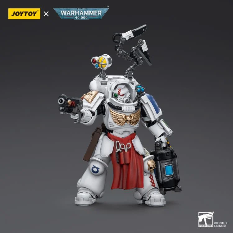 Warhammer 40K Ultramarines Apothecary Biologis 1/18 Scale Action Figure - Image 3