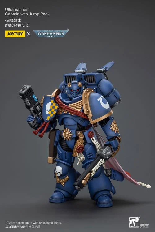 Warhammer 40K Ultramarines Captain with Jump Pack 1/18 Scale Action Figure - Image 5