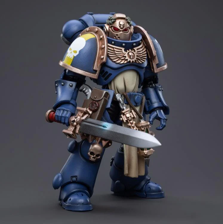 Warhammer 40K Ultramarines Primaris Company Champion 1/18 Scale Figure - Image 5