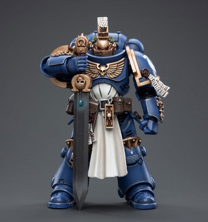 Warhammer 40K Ultramarines Primaris Company Champion Brother Parnaeus 1/18 Scale Figure - Image 2