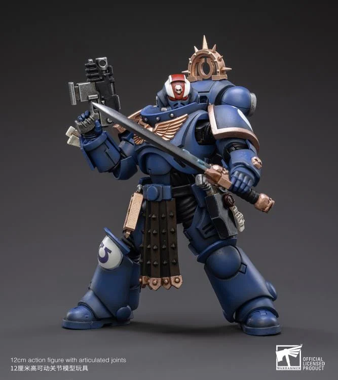 Warhammer 40K Ultramarines Primaris Lieutenant Amulius 1/18 Scale Figure (Reissue) - Image 3