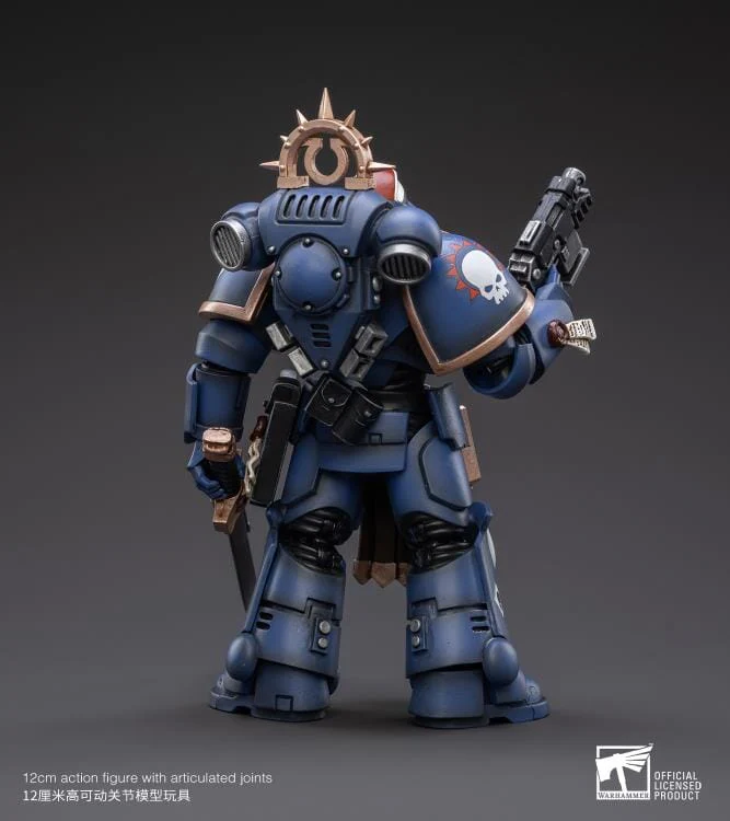 Warhammer 40K Ultramarines Primaris Lieutenant Amulius 1/18 Scale Figure (Reissue) - Image 7