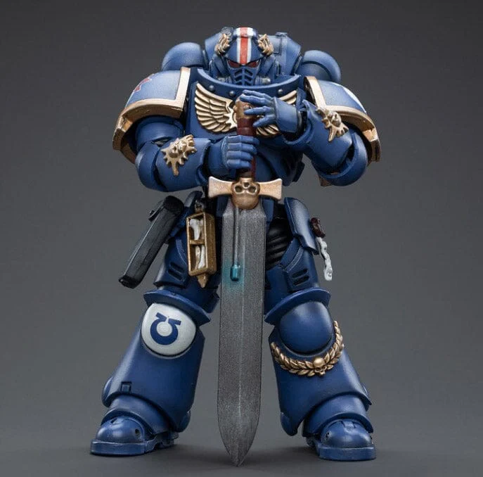 Warhammer 40K Ultramarines Primaris Lieutenant Argaranthe 1/18 Scale Action Figure (Reissue) - Image 5