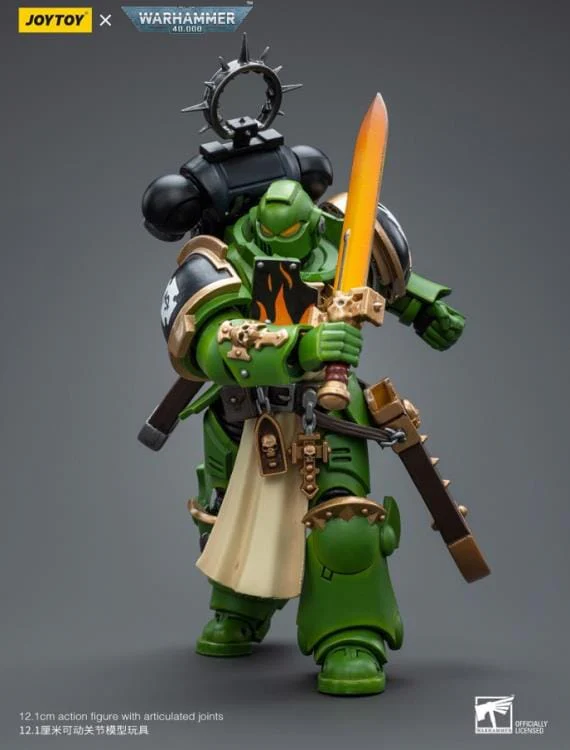 Warhammer 40K Ultramarines Salamanders Bladeguard Veteran 1/18 Scale Figure - Image 4