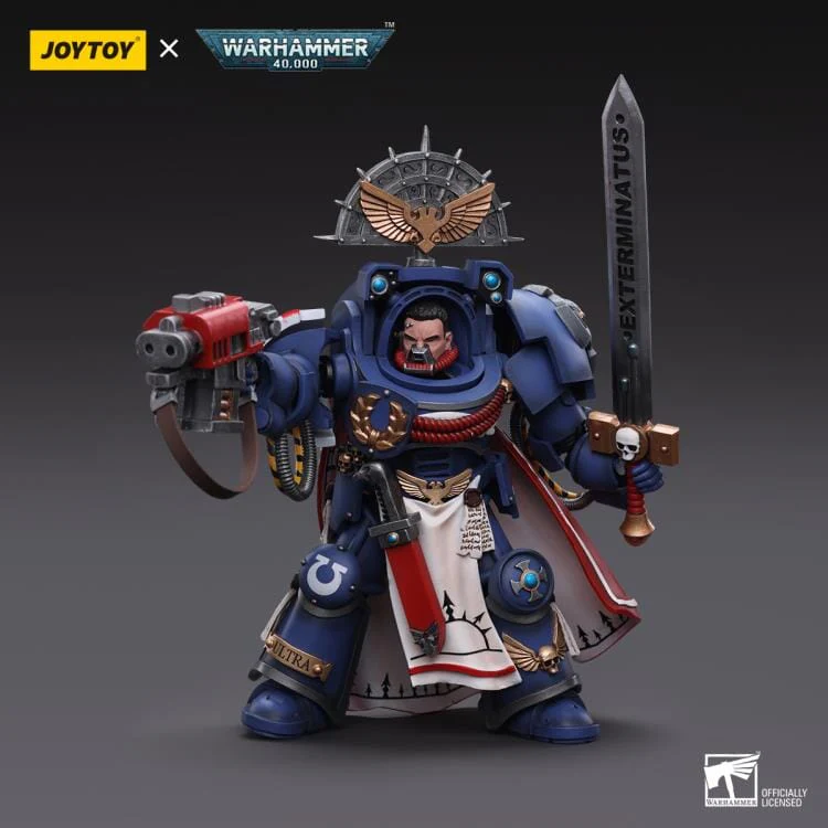 Warhammer 40K Ultramarines Terminator Captain 1/18 Scale Figure - Image 4
