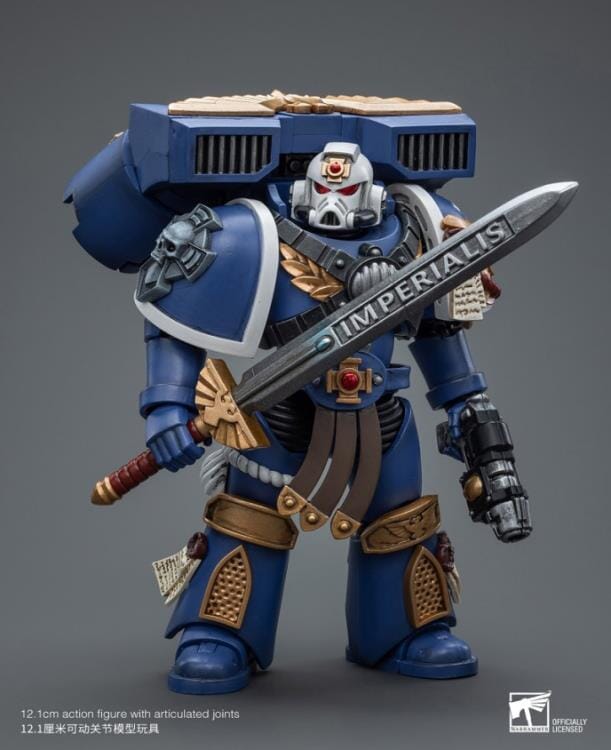 Warhammer 40k Ultramarines Vanguard Veteran Sergeant 1/18 Scale Figure - Image 3