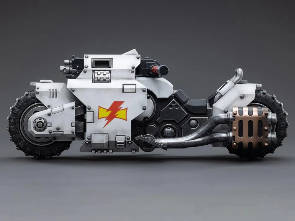 Warhammer 40K White Scars Raider-Pattern Combat Bike 1/18 Scale Vehicle - Image 3