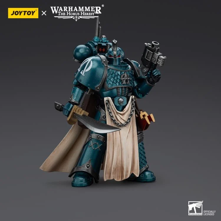 Warhammer The Horus Heresy Alpha Legion Legion Praetor with Power Sword 1/18 Scale Action Figure - Image 2