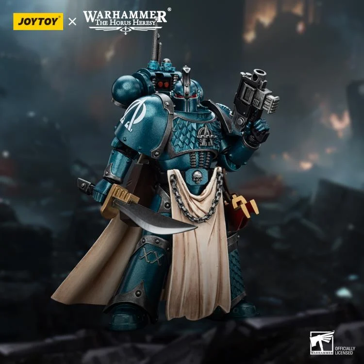 Warhammer The Horus Heresy Alpha Legion Legion Praetor with Power Sword 1/18 Scale Action Figure - Image 8