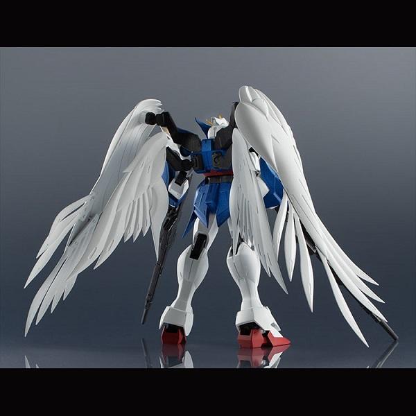 Gundam Universe Wing Gundam Zero Custom - Image 4