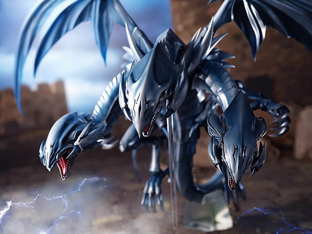 Yu-Gi-Oh! Duel Monsters Blue-Eyes Ultimate Dragon Exclusive Figure - Image 5