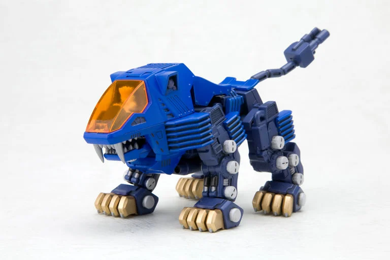 Zoids Chaotic Century D-Style Shield Liger (Clear Parts Append) Model Kit - Image 7
