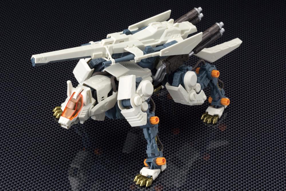 Zoids Highend Master Model RHI3 Command Wolf (Repackage Ver.) Model Kit - Image 8
