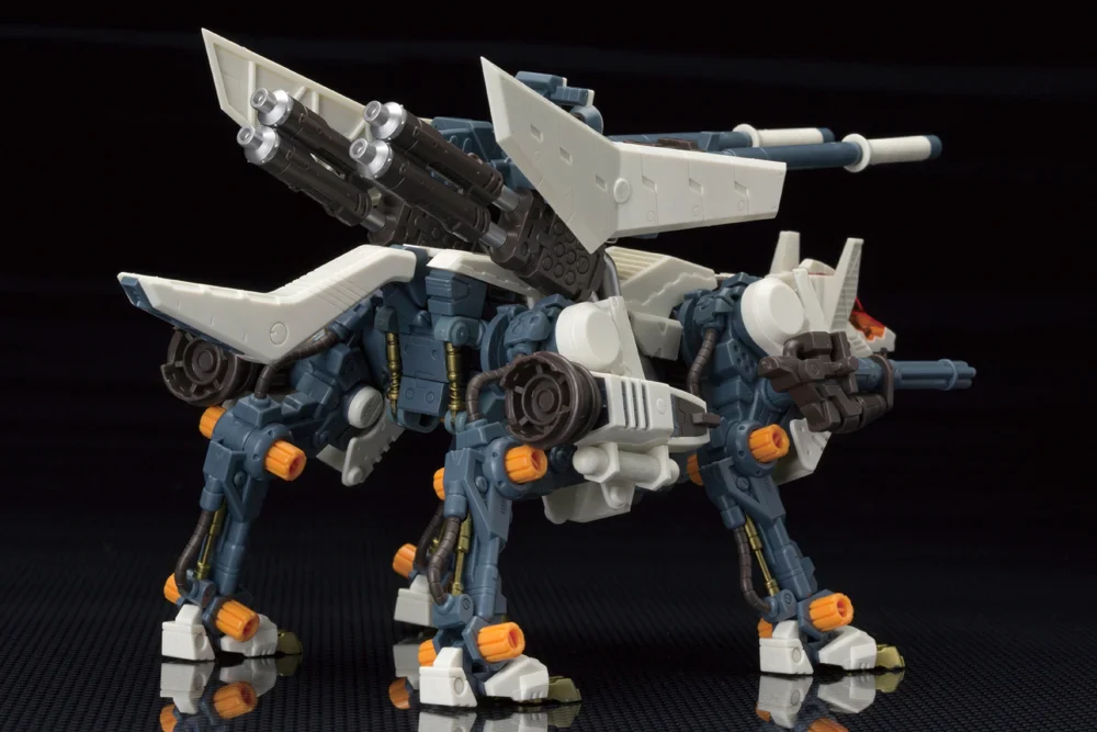 Zoids Highend Master Model RZ-009 Command Wolf AC & LC (Marking Plus Ver.) 1/72 Scale Model Kit - Image 10