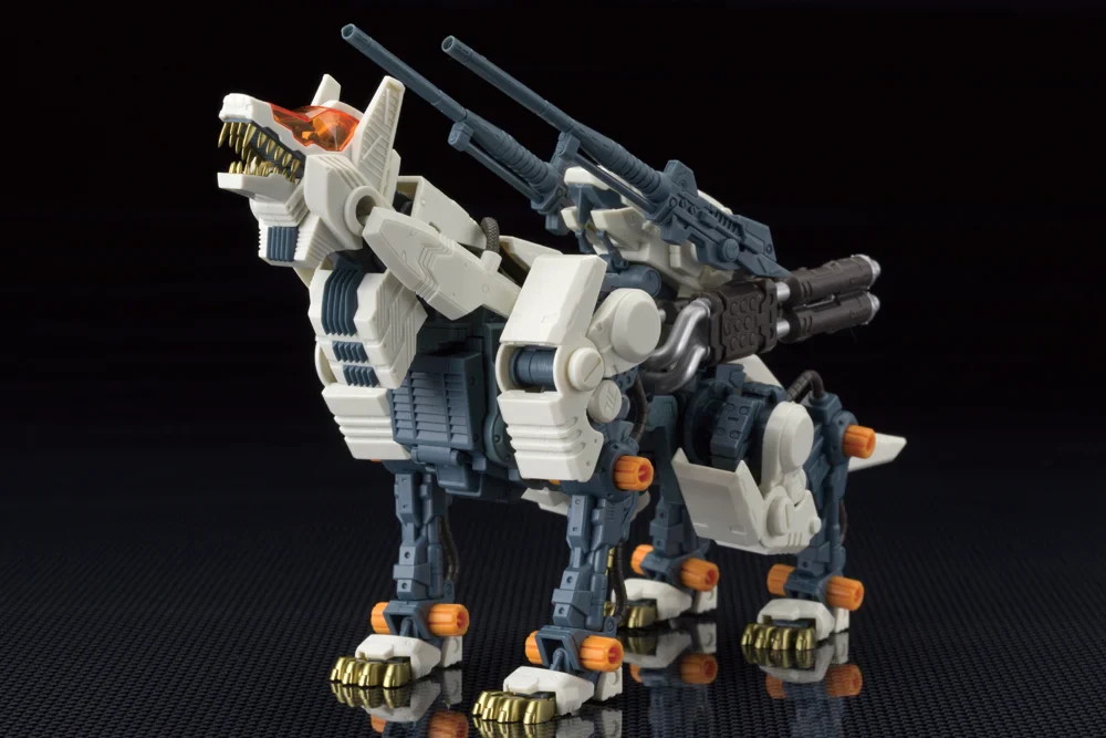 Zoids Highend Master Model RZ-009 Command Wolf AC & LC (Marking Plus Ver.) 1/72 Scale Model Kit - Image 3