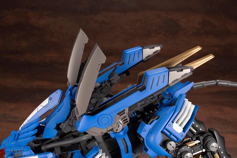 Zoids Highend Master Model RZ-028 Blade Liger (Attack Booster Version) 1/72 Scale Model Kit - Image 15
