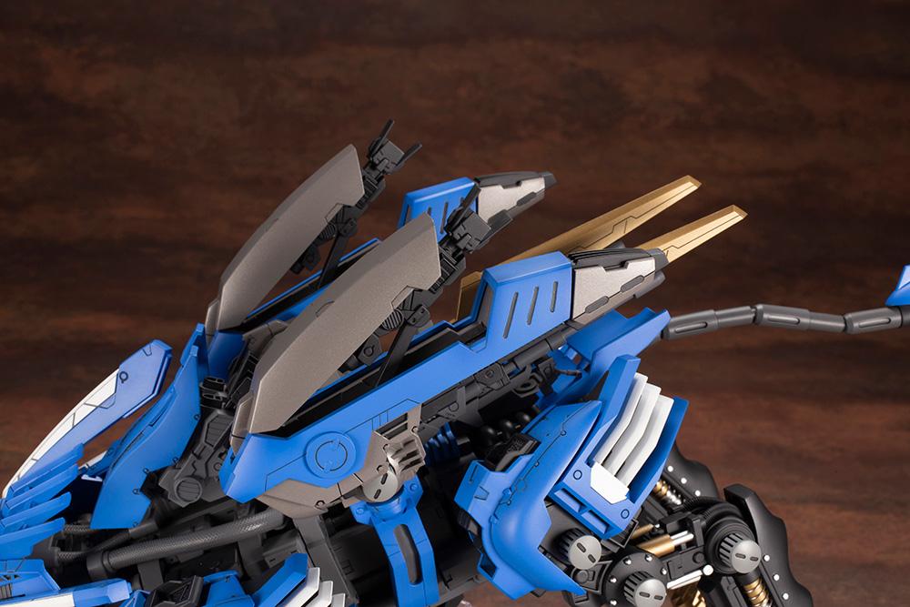 Zoids Highend Master Model RZ-028 Blade Liger (Attack Booster Version) 1/72 Scale Model Kit - Image 16