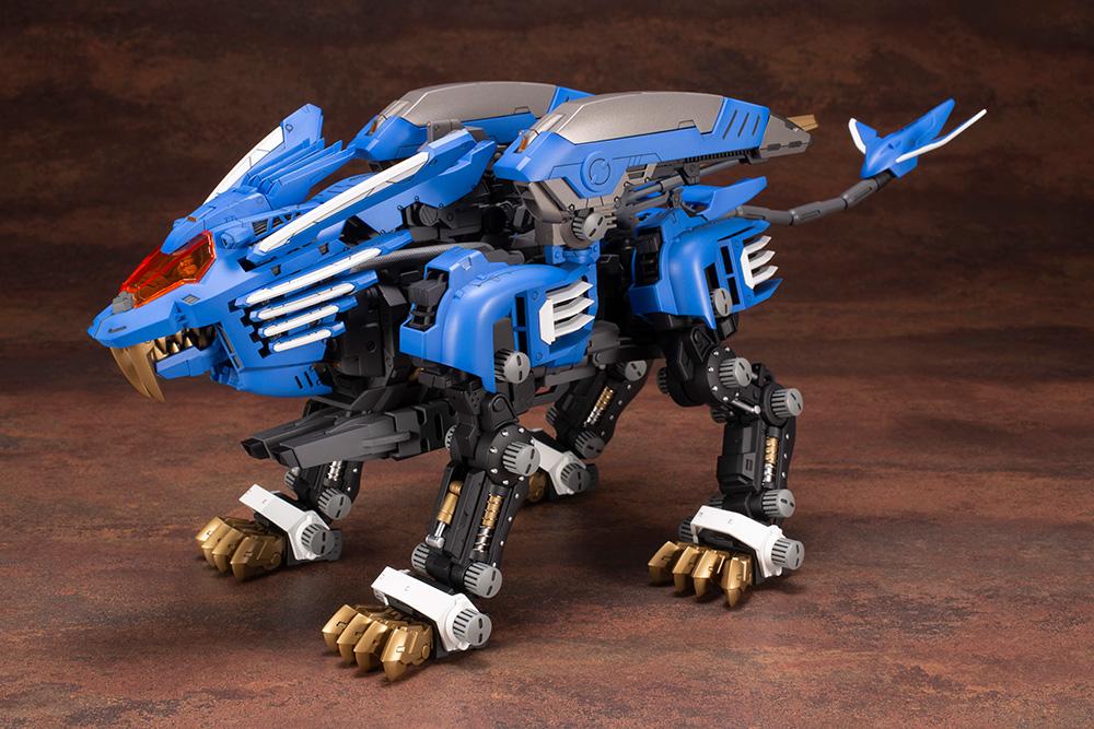 Zoids Highend Master Model RZ-028 Blade Liger (Attack Booster Version) 1/72 Scale Model Kit - Image 2