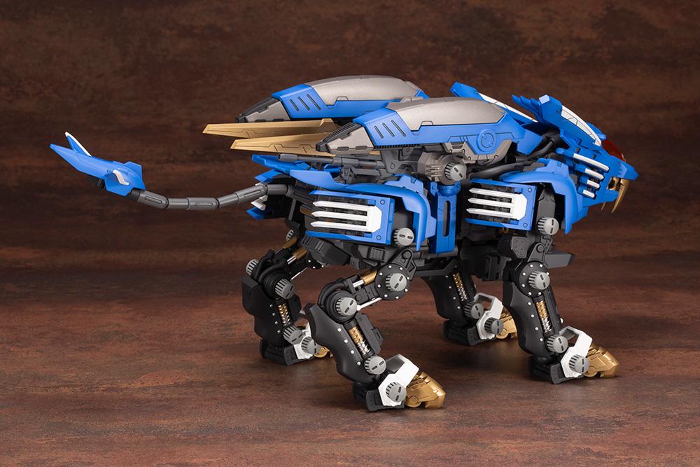 Zoids Highend Master Model RZ-028 Blade Liger (Attack Booster Version) 1/72 Scale Model Kit - Image 3